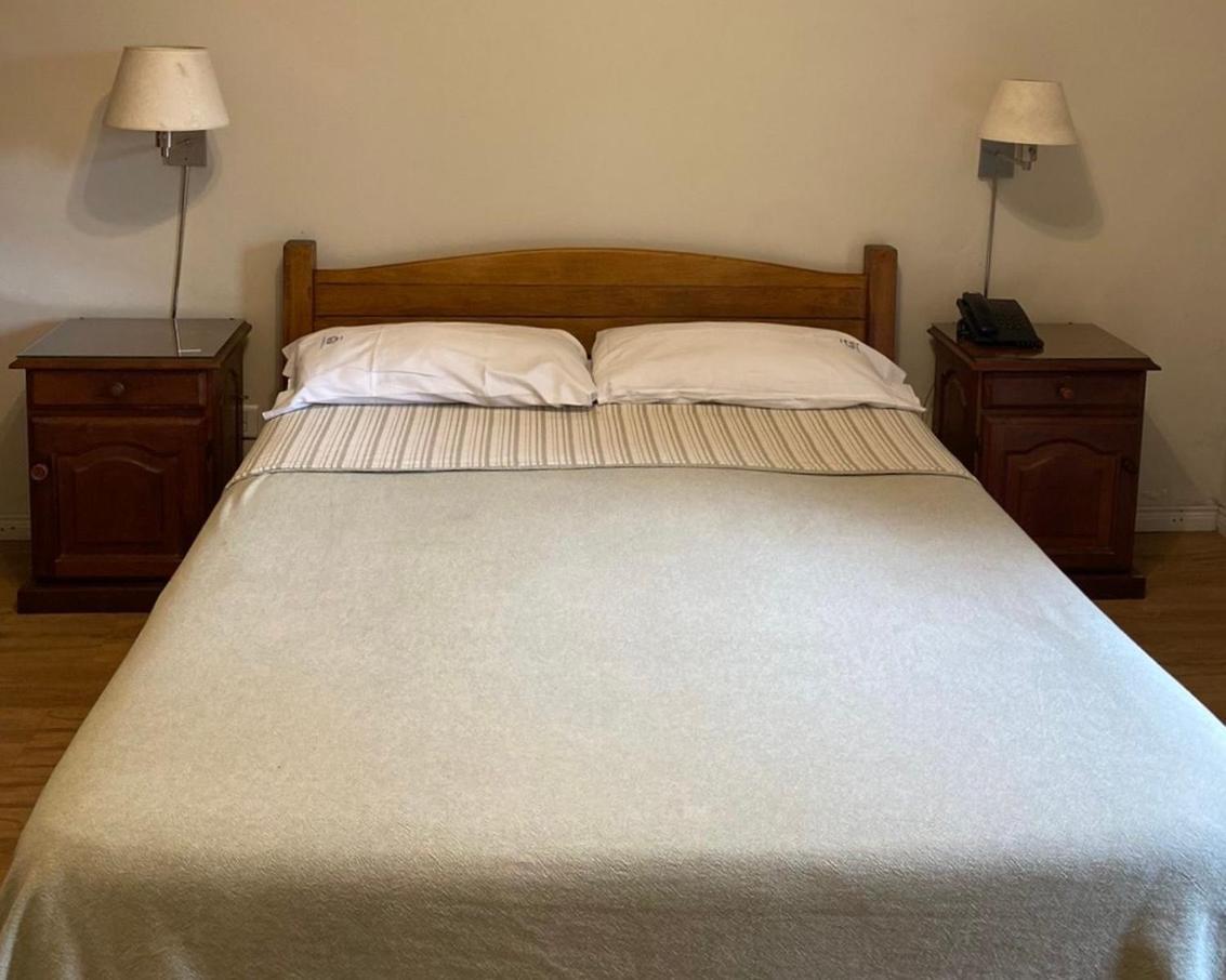 Hotel Marbella ブエノスアイレス エクステリア 写真