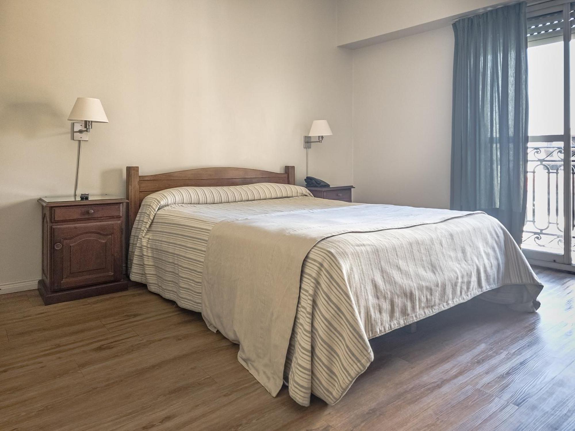 Hotel Marbella ブエノスアイレス エクステリア 写真