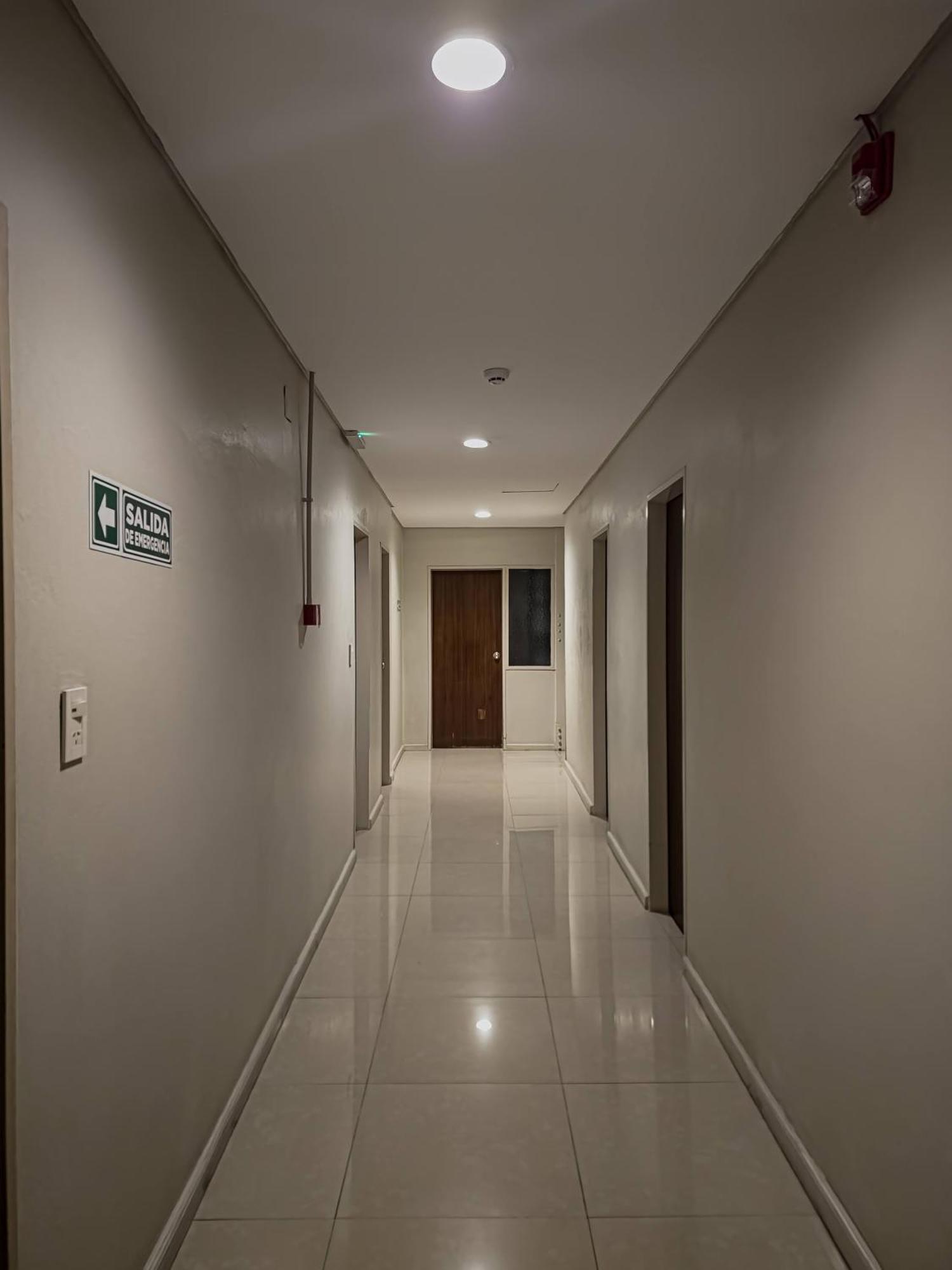 Hotel Marbella ブエノスアイレス エクステリア 写真