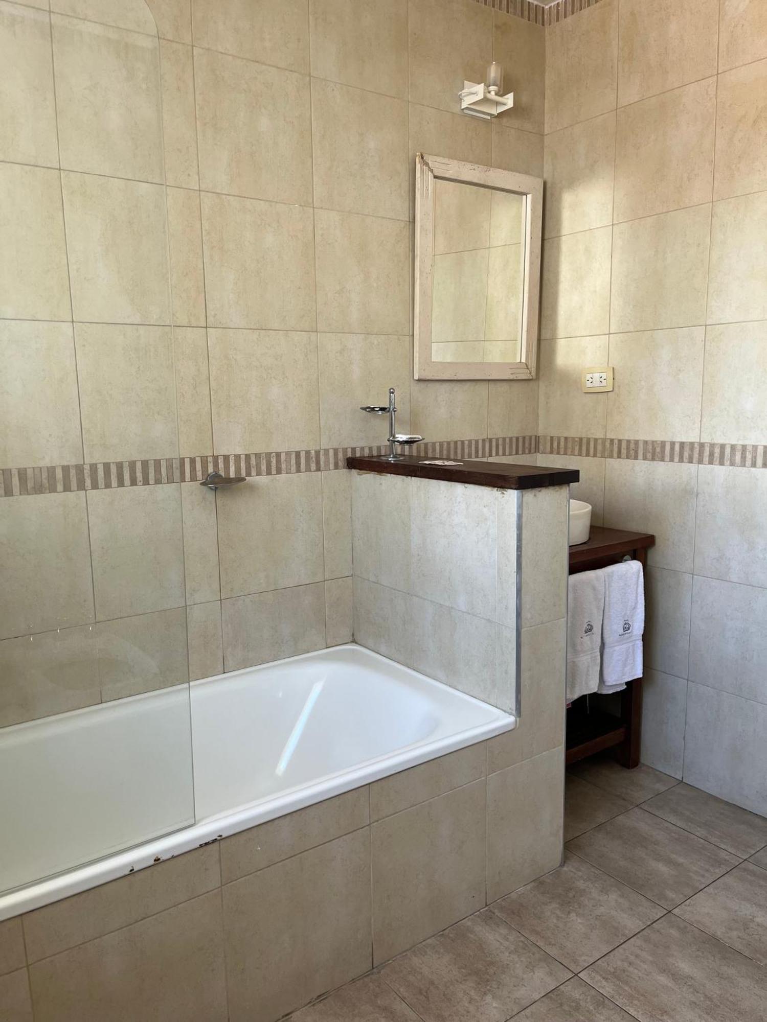 Hotel Marbella ブエノスアイレス エクステリア 写真