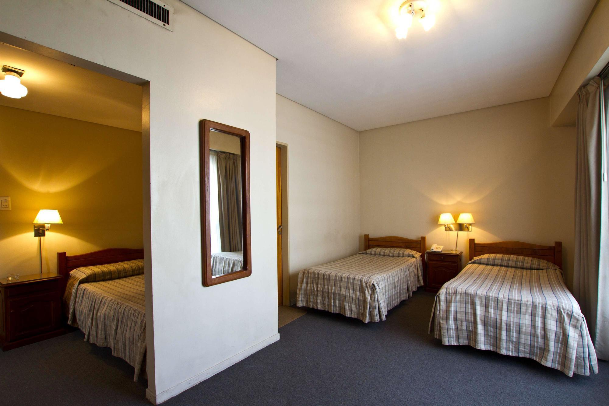 Hotel Marbella ブエノスアイレス エクステリア 写真